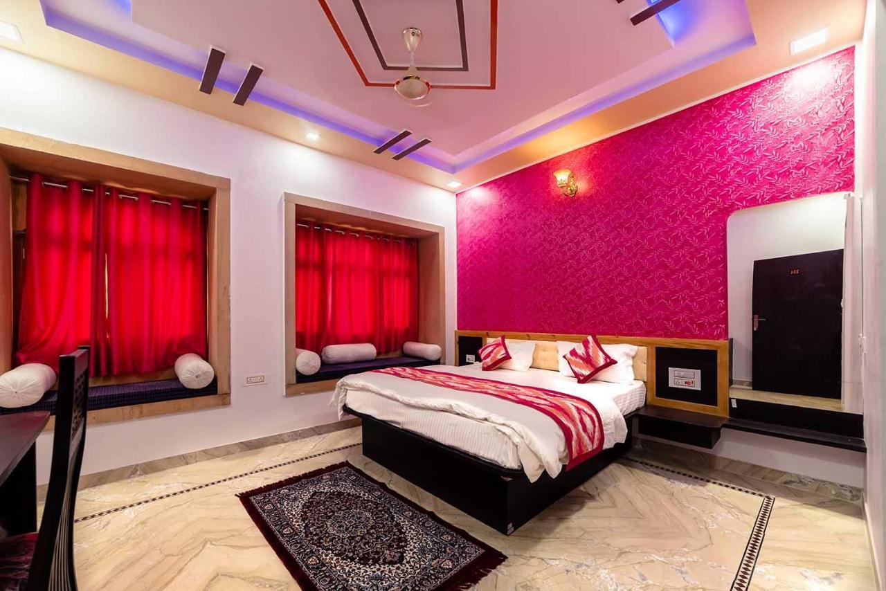 Hotel Amar Villa Dzsaiszalmer Kültér fotó