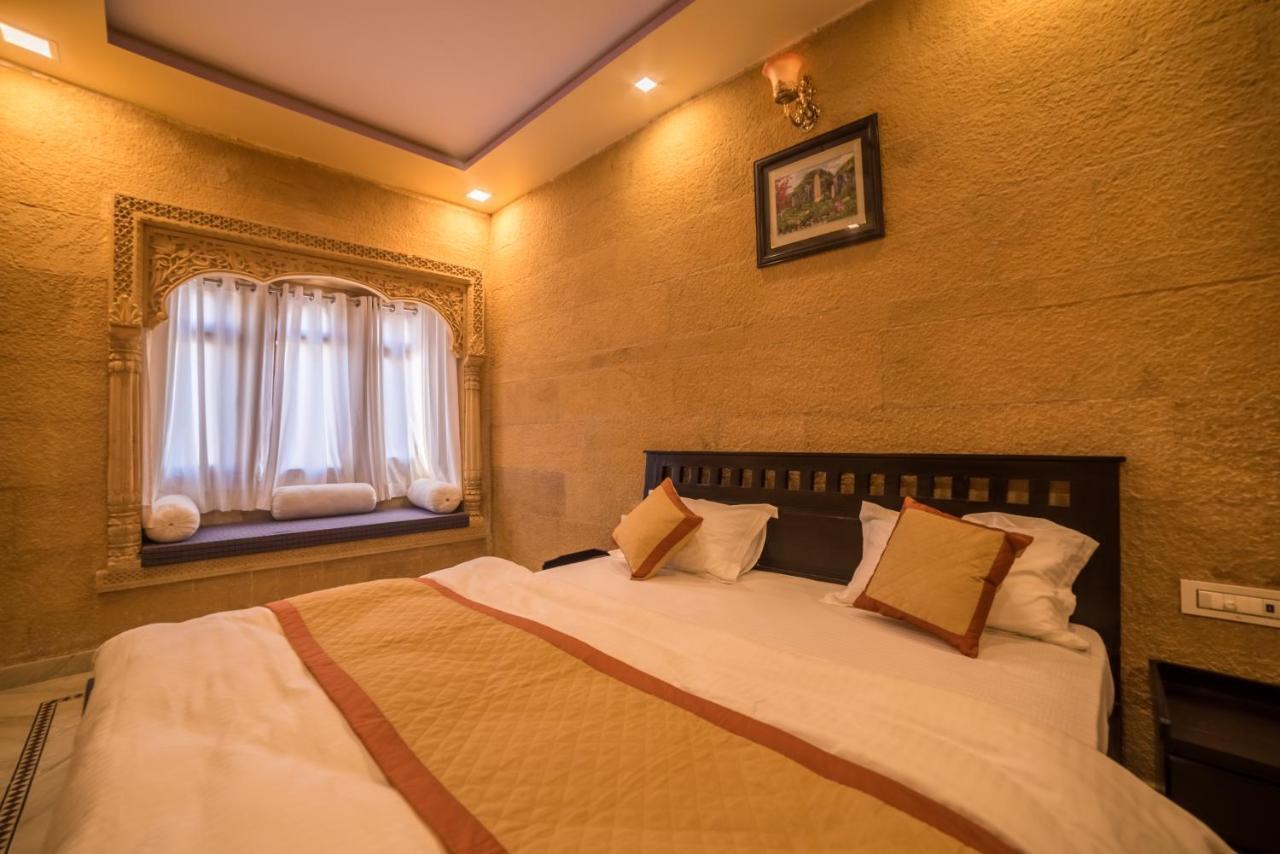 Hotel Amar Villa Dzsaiszalmer Kültér fotó
